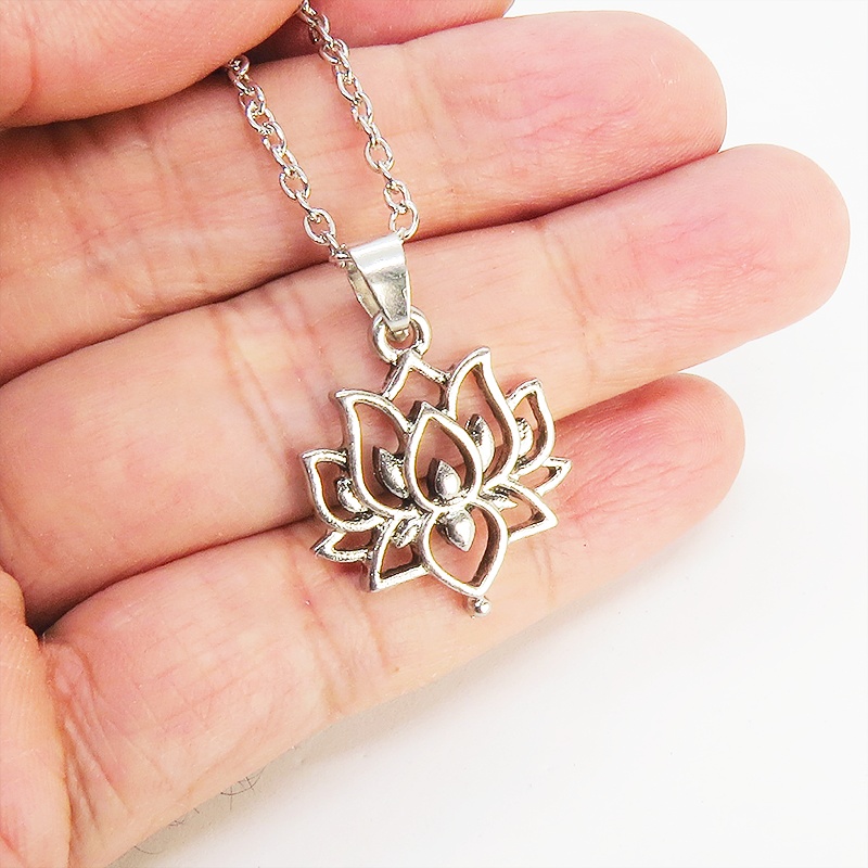 ラテン・アジアン・エスニック ダブルチェーンのネックレス ホワイトアクリル アジャスター メンズ レディース