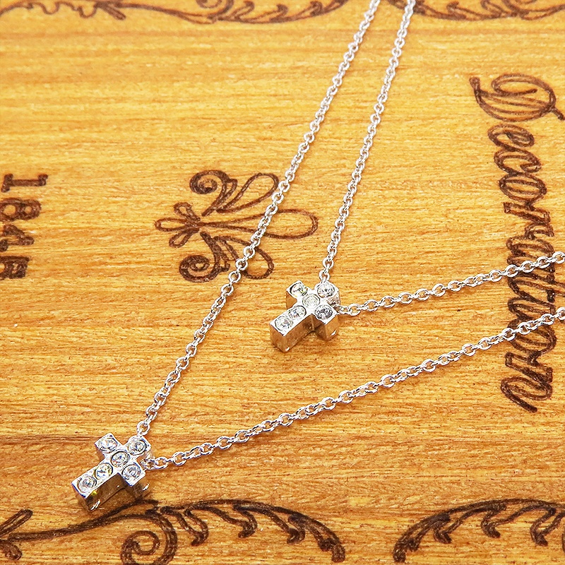 小さなロザリオが大人可愛いダブルチェーンネックレス キュービックジルコニア