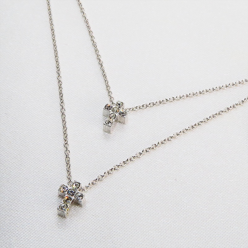 小さなロザリオが大人可愛いダブルチェーンネックレス キュービックジルコニア