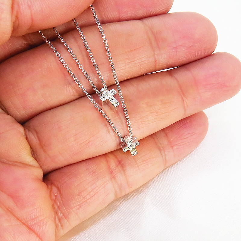 小さなロザリオが大人可愛いダブルチェーンネックレス キュービックジルコニア