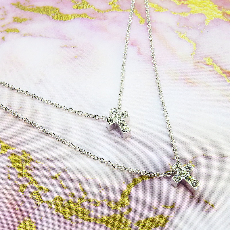 小さなロザリオが大人可愛いダブルチェーンネックレス キュービックジルコニア