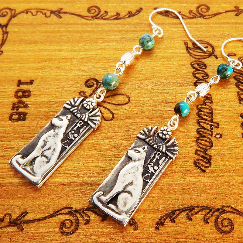 プレート タグ フックピアス 猫の女神バステト 古代エジプト シルバー925 ターコイズ