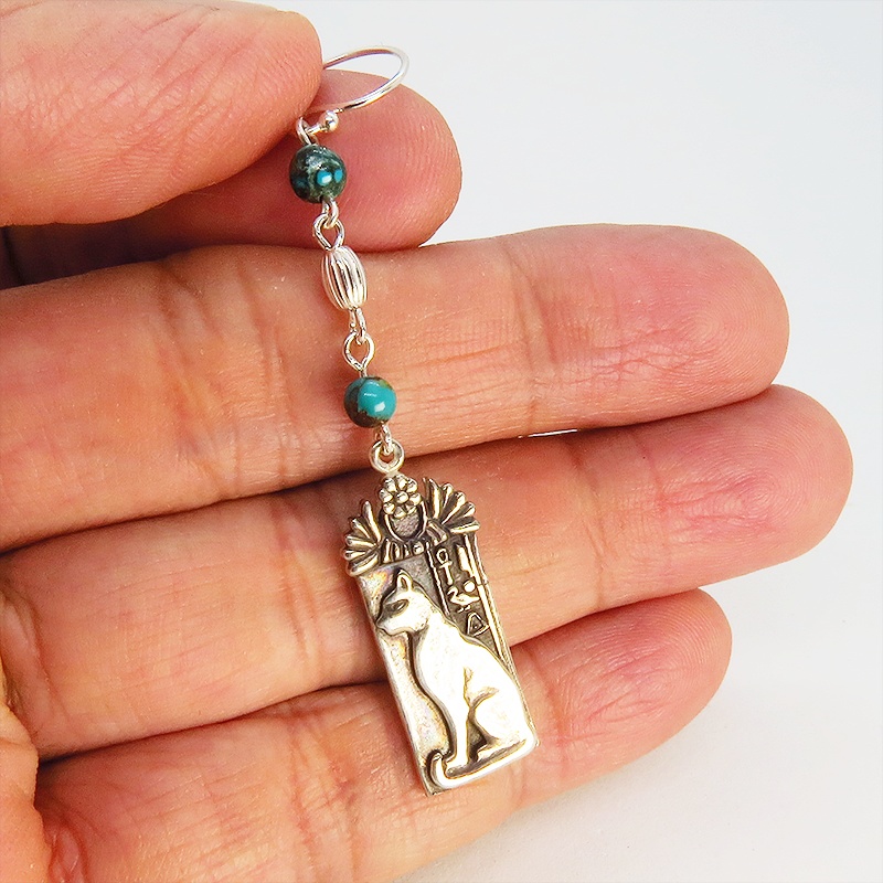 プレート タグ フックピアス 猫の女神バステト 古代エジプト シルバー925 ターコイズ