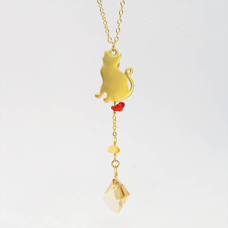 猫シルエットモチーフネックレス スワロフスキー・クリスタル(ゴールドシャドー) カーネリアン 14KGF ゴールドフィルド