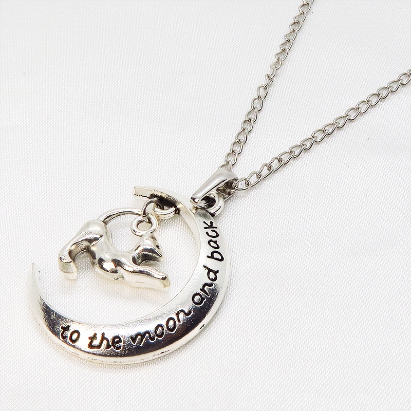 アンティークシルバー のび猫と三日月を組み合わせたペンダント・ネックレス 銀古美色 長さ変更可 SV925可