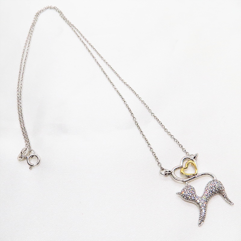 キラキラ輝く猫とハートを組み合わせたオープンハートネックレス シルバー925 キュービックジルコニア 18Kゴールドコーティング