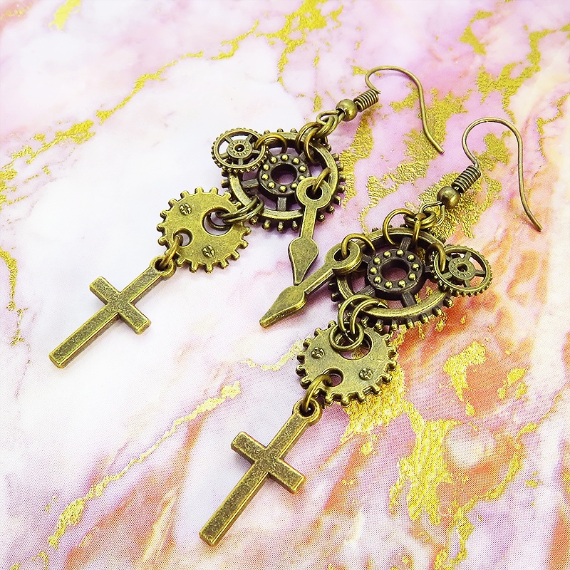 アンティークゴールド スチームパンク風ロザリオ(十字架)と歯車・ギアのピアス 時計の針