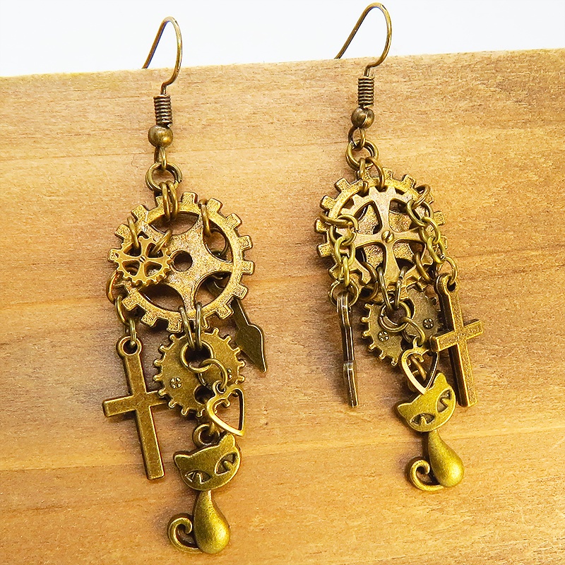 アンティークゴールド 猫と歯車・ギアのスチームパンク風アシンメトリーピアス Vol.4 ロザリオ 時計の針