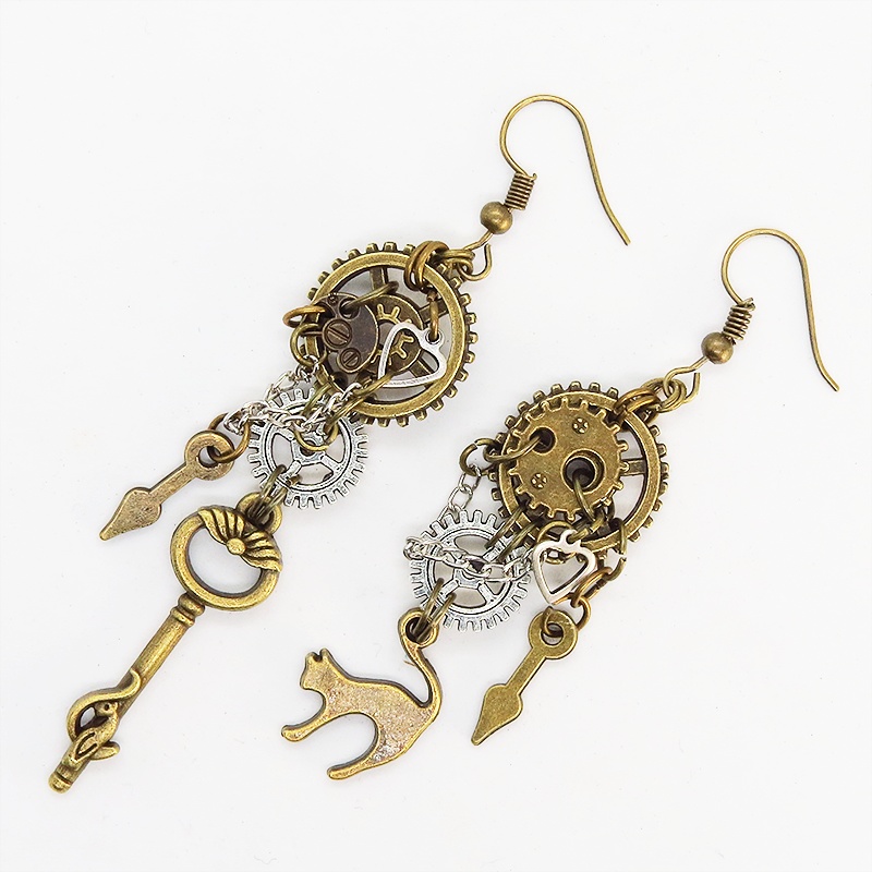アンティークゴールド 猫と歯車・ギアのスチームパンク風アシンメトリー ピアス Vol.6 鍵 時計の針 チェーン