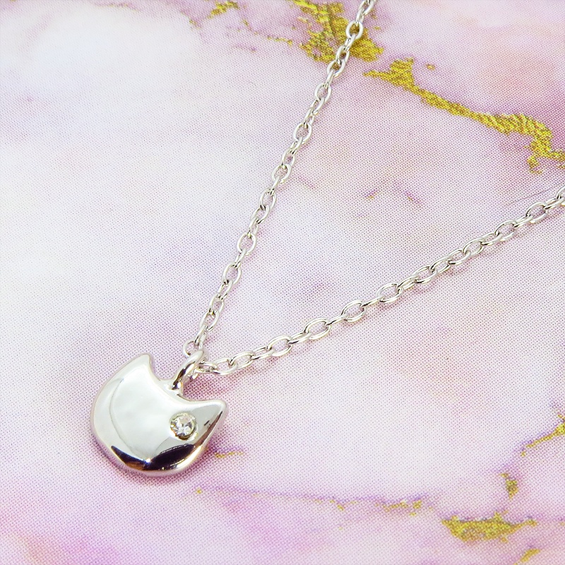 猫フェイスモチーフのシンプルで大人可愛いネックレス シルバー925 スワロフスキー