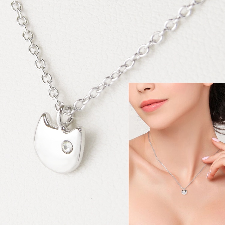 猫フェイスモチーフのシンプルで大人可愛いネックレス シルバー925 スワロフスキー