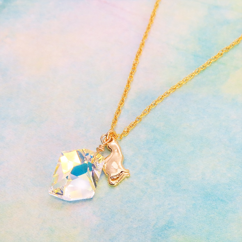 14KGF 可愛い猫シルエットモチーフと大粒スワロフスキー・クリスタル(クリスタルオーロラ)のネックレス