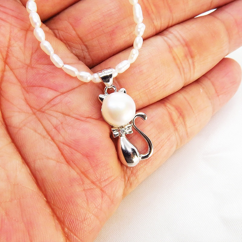 大粒淡水パールの猫シルエットモチーフと淡水パールのネックレス 大粒小粒ミックス シルバー925 淡水パール ジルコン