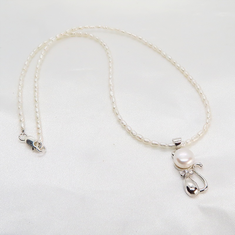 大粒淡水パールの猫シルエットモチーフと淡水パールのネックレス 大粒小粒ミックス シルバー925 淡水パール ジルコン