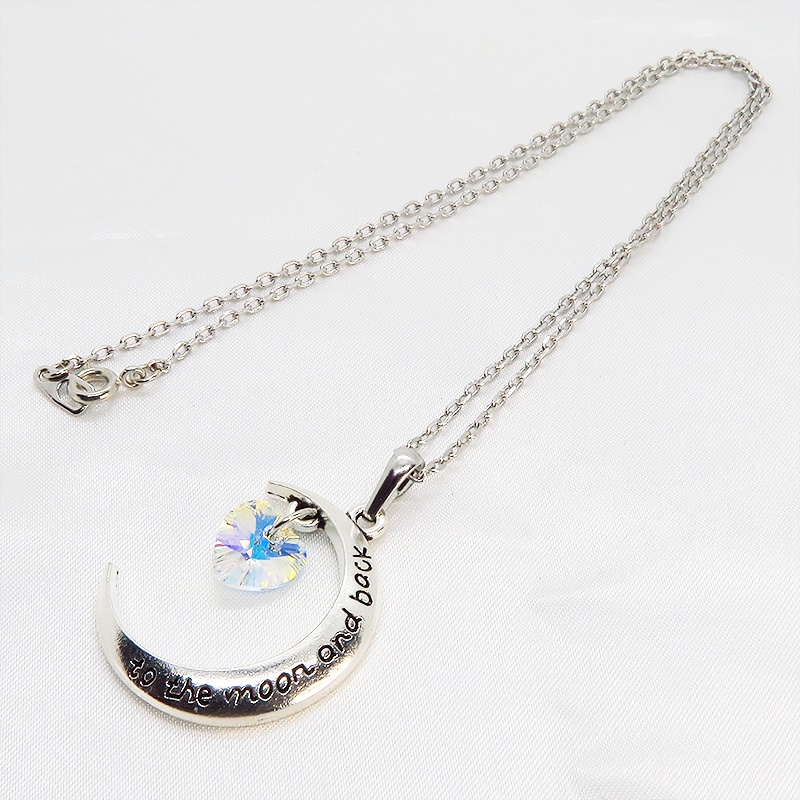 アンティークシルバーの三日月とハート型の大粒スワロフスキーのネックレス クリスタルオーロラ 長さ変更可 アジャスター可