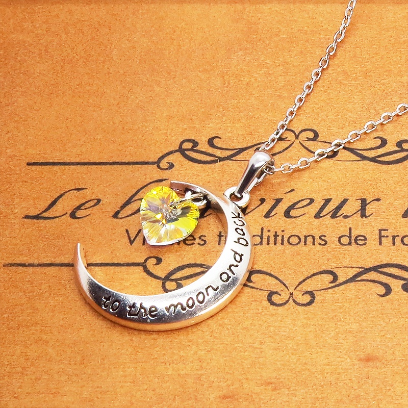 アンティークシルバーの三日月とハート型の大粒スワロフスキーのネックレス クリスタルオーロラ 長さ変更可 アジャスター可