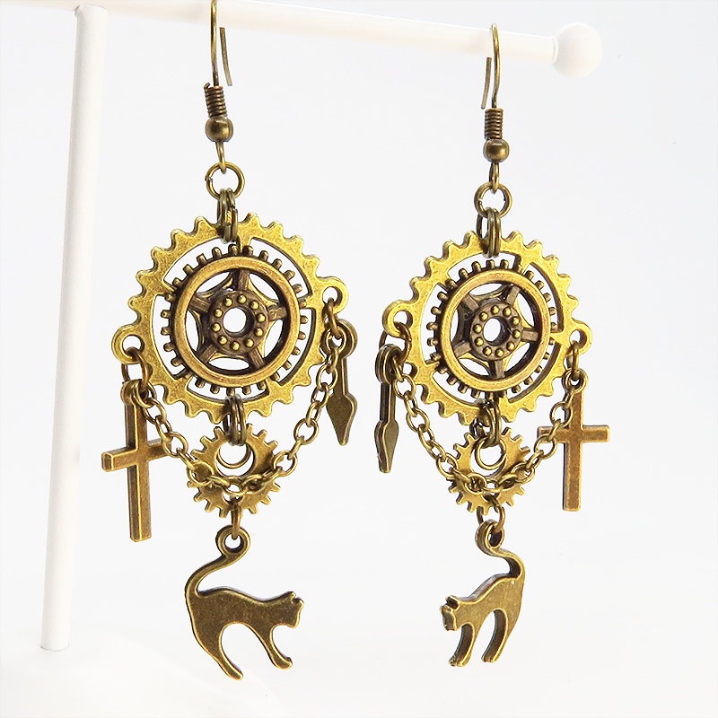 アンティーク調の跳ね猫と歯車・ギアのピアス スチームパンク風 チェーン付き ロザリオ 時計の針