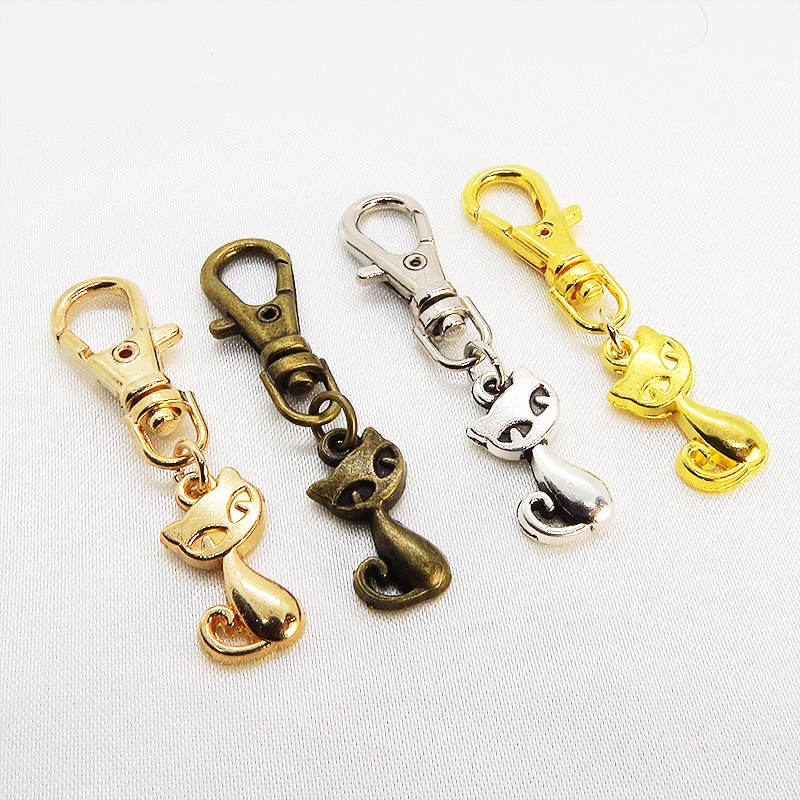 アンティークシルバー 可愛い猫のファスナーチャーム キーホルダー バッグチャーム 金具変更可