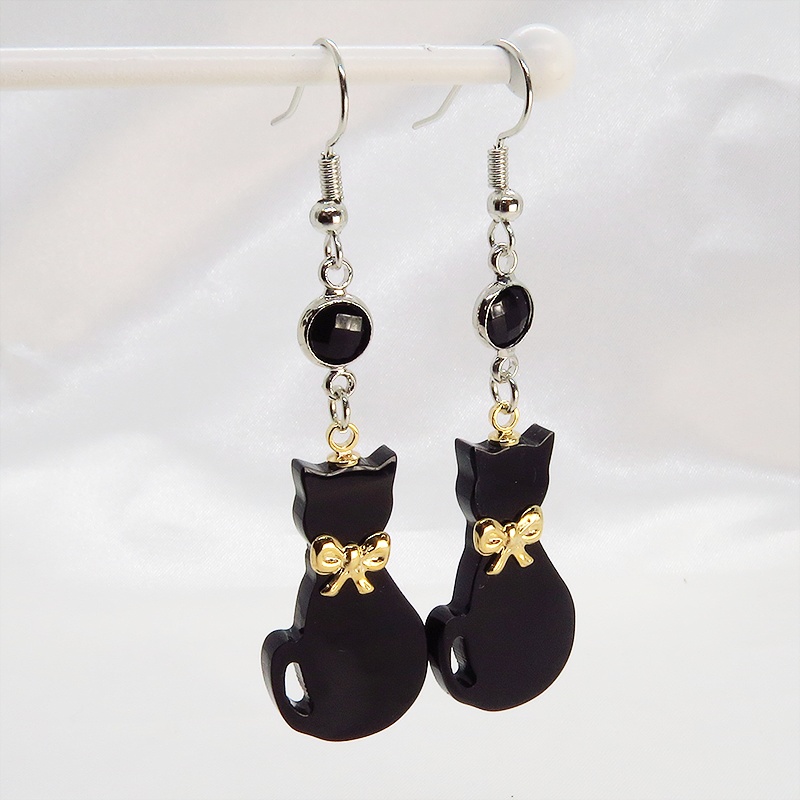 黒猫シルエットモチーフとラインストーン(ブラック)の大人可愛いピアス サージカル可