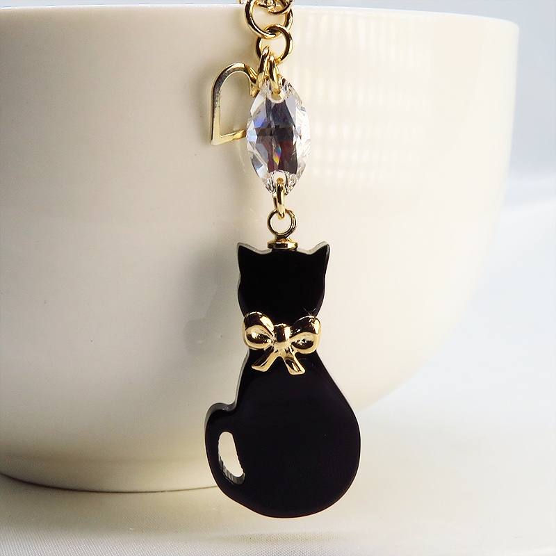 黒猫シルエットモチーフとスワロフスキーの大人可愛いネックレス オープンハート ゴールド 長さ変更可