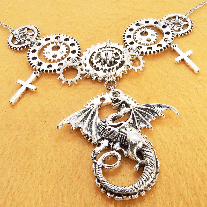 スチームパンク風アンティークシルバーのドラゴンと歯車の多重多層ネックレス アジャスター付 長さ調整可