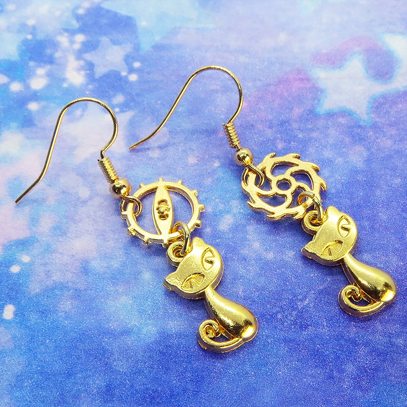 マットゴールド スチームパンク風 猫と歯車・ギアを組み合わせたコンパクトなピアス サージカル可