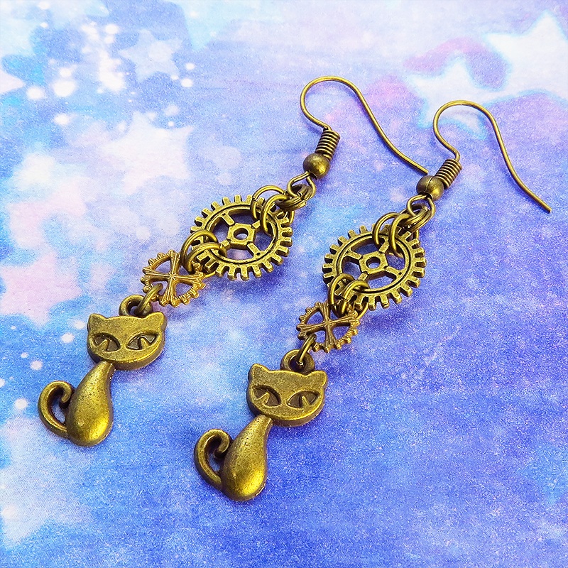アンティークゴールド スチームパンク風の猫と歯車・ギアを組合せた大人可愛いピアス