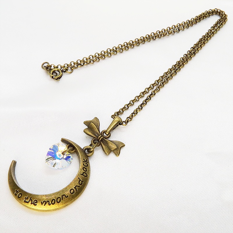 アンティークゴールド 三日月とハートのペンダントネックレス スワロフスキー(クリスタルオーロラ) 長さ調整可