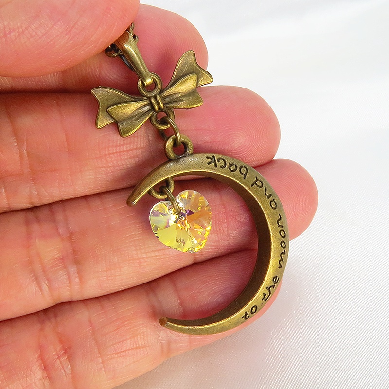 アンティークゴールド 三日月とハートのペンダントネックレス スワロフスキー(クリスタルオーロラ) 長さ調整可