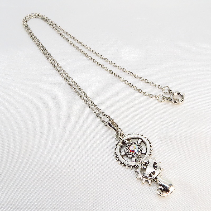 アンティークシルバー スチームパンク風の猫と歯車を組合せたネックレス スワロフスキー(クリスタルオーロラ) 長さ調整可 SV925可