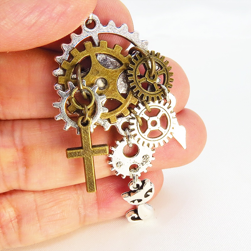 スチームパンク風 シルバー 猫と歯車・ギアのキーホルダー ファスナーチャーム バッグチャーム