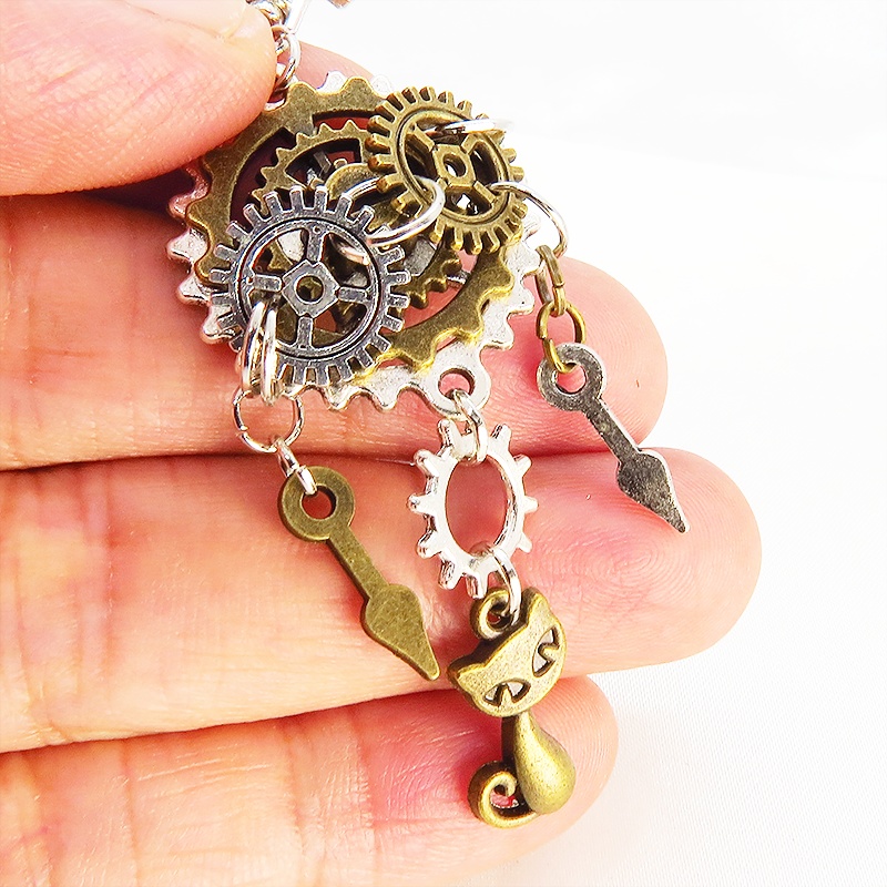 スチームパンク風 アンティーク 猫と歯車・ギアのキーホルダー ファスナーチャーム バッグチャーム