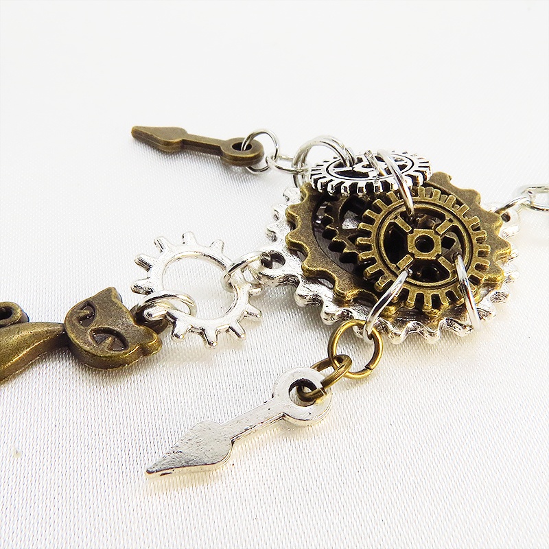 スチームパンク風 アンティーク 猫と歯車・ギアのキーホルダー ファスナーチャーム バッグチャーム