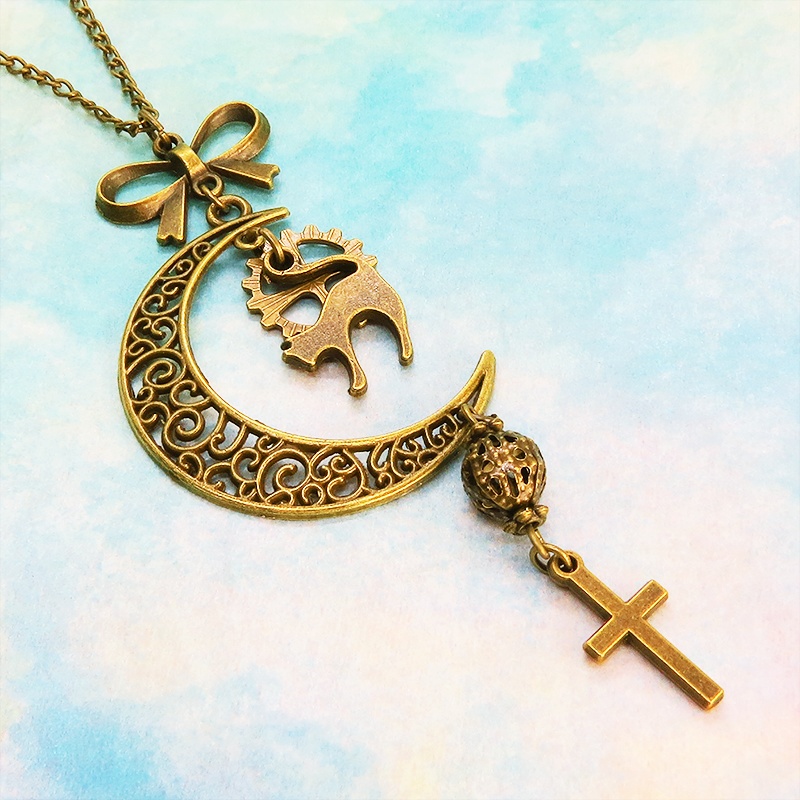 アンティークゴールド 跳ね猫と三日月のネックレス ロザリオ リボン メタルビーズ 透かし アラベスク 長さ調整可 アジャスター可