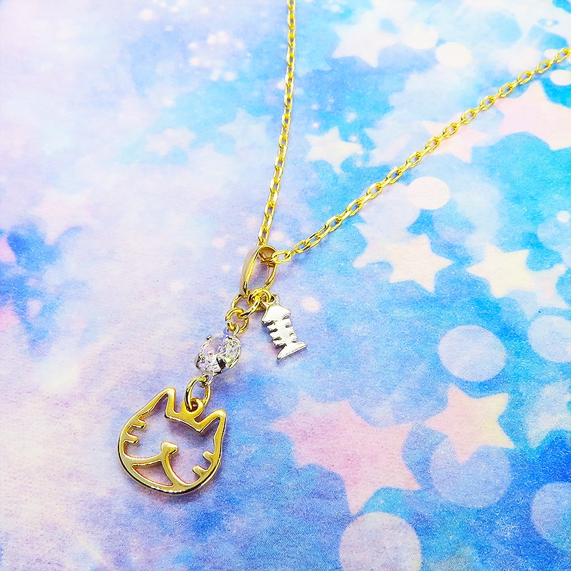 ゴールドカラー 猫フェイス(ハチワレ)モチーフとキュービックジルコニアのネックレス お魚 長さ変更可 SV925 18KGC変更可
