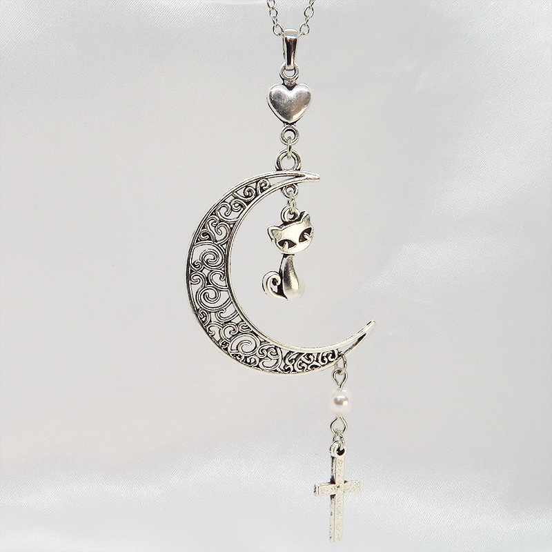 アンティークシルバー 猫とアラベスク調透かし入りの三日月のネックレス スワロフスキーパール ロザリオ ハート 長さ調整可 SV925可