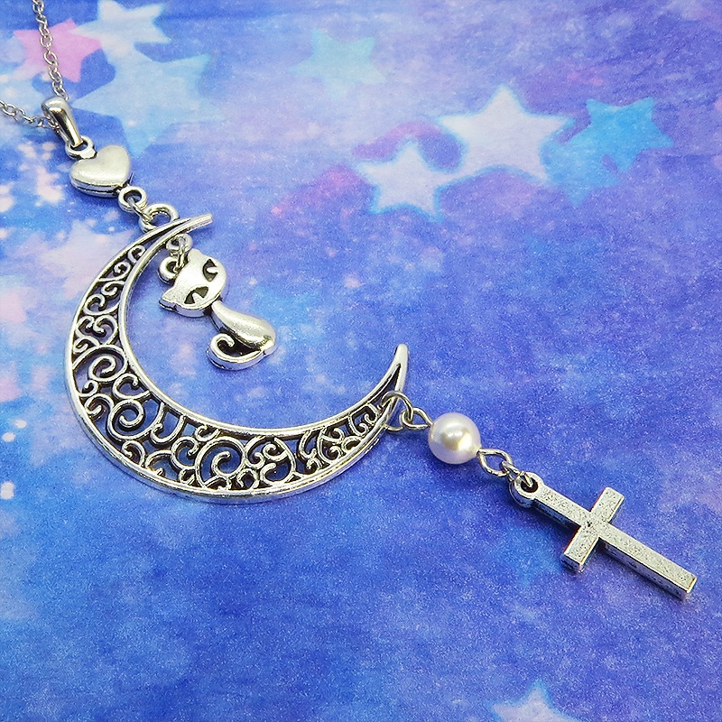 アンティークシルバー 猫とアラベスク調透かし入りの三日月のネックレス スワロフスキーパール ロザリオ ハート 長さ調整可 SV925可