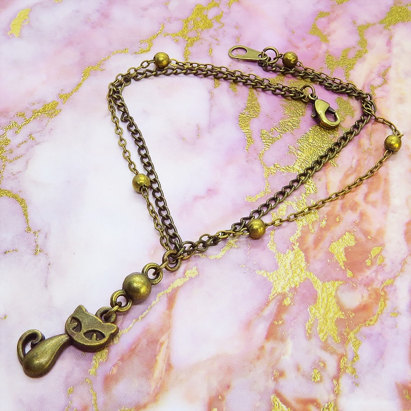 アンティークカラーの猫のダブルチェーンブレスレット 繊細