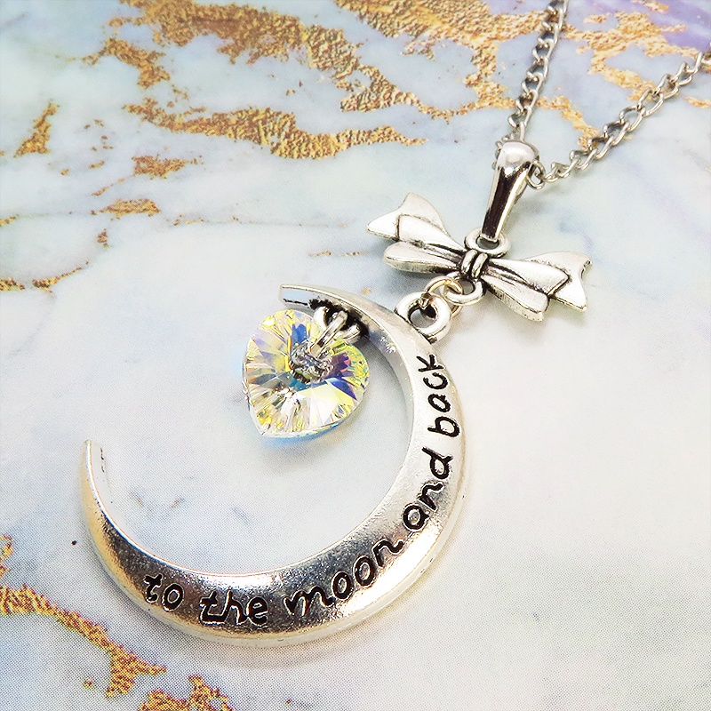 アンティークシルバー 三日月とハートのペンダントネックレス スワロフスキー(クリスタルオーロラ) 長さ調整可