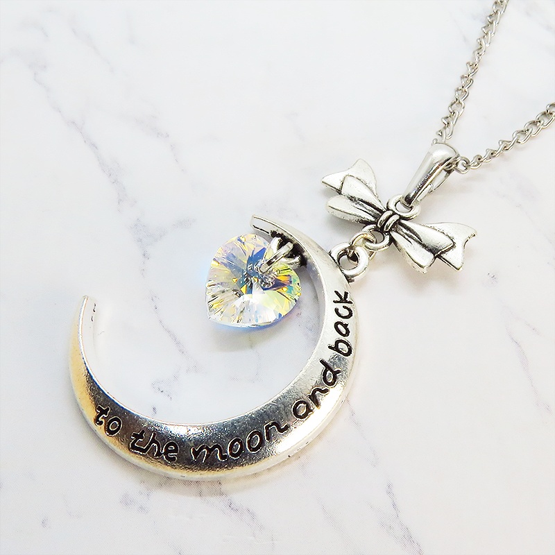 アンティークシルバー 三日月とハートのペンダントネックレス スワロフスキー(クリスタルオーロラ) 長さ調整可