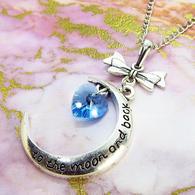 アンティークシルバー 三日月とハートのペンダントネックレス スワロフスキー(アクアマリン) 長さ調整可