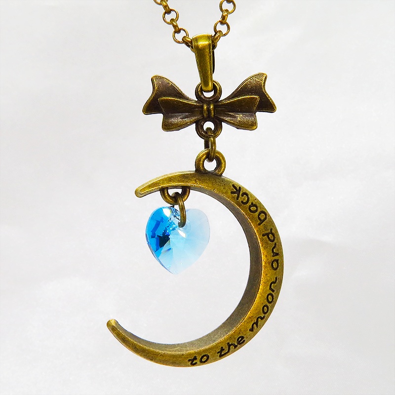 アンティークゴールド 三日月とハートのペンダントネックレス スワロフスキー(アクアマリン) 長さ調整可
