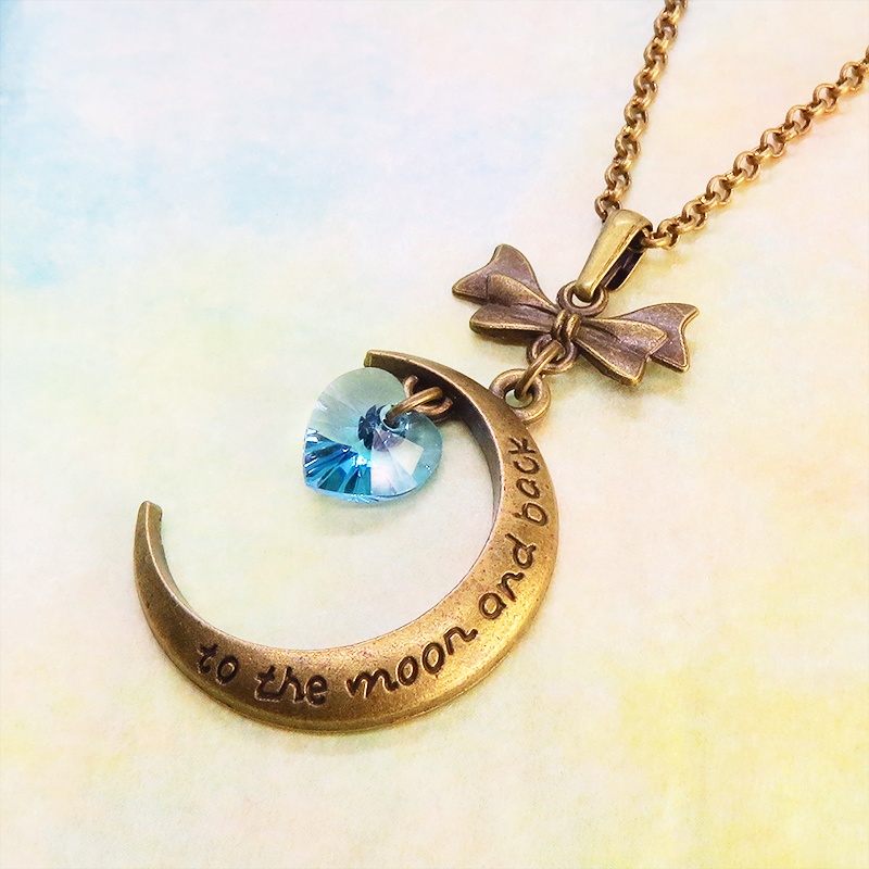 アンティークゴールド 三日月とハートのペンダントネックレス スワロフスキー(アクアマリン) 長さ調整可
