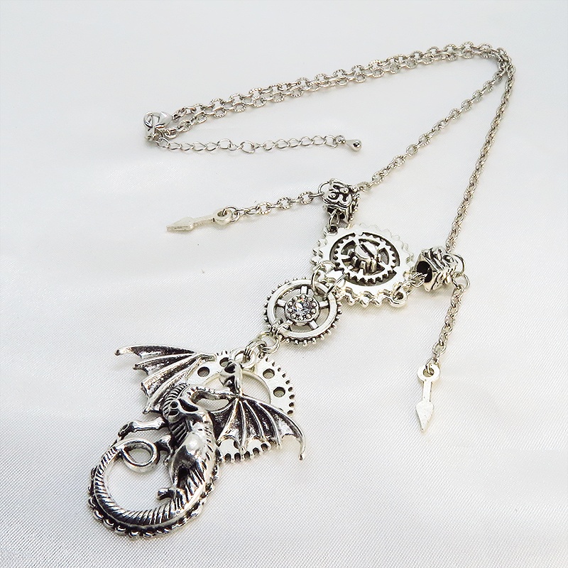 アンティークシルバー ドラゴンと歯車を組合せた多層多重スチームパンクネックレス スワロフスキー 長さ調整可