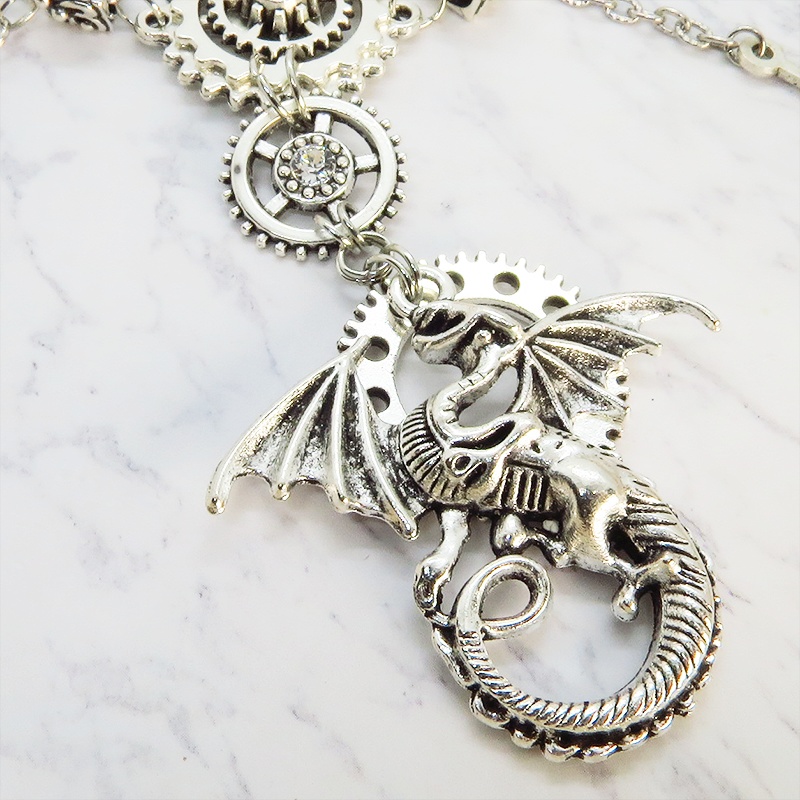 アンティークシルバー ドラゴンと歯車を組合せた多層多重スチームパンクネックレス スワロフスキー 長さ調整可
