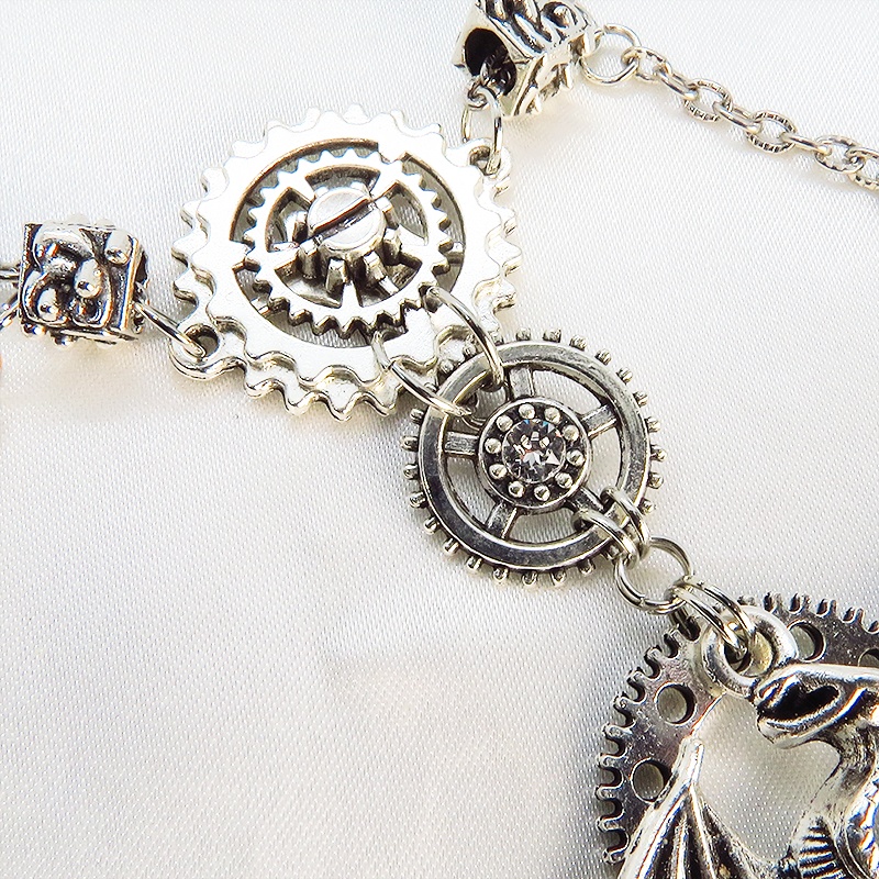 アンティークシルバー ドラゴンと歯車を組合せた多層多重スチームパンクネックレス スワロフスキー 長さ調整可