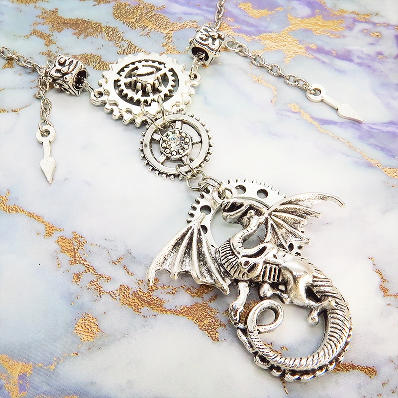 アンティークシルバー ドラゴンと歯車を組合せた多層多重スチームパンクネックレス スワロフスキー 長さ調整可