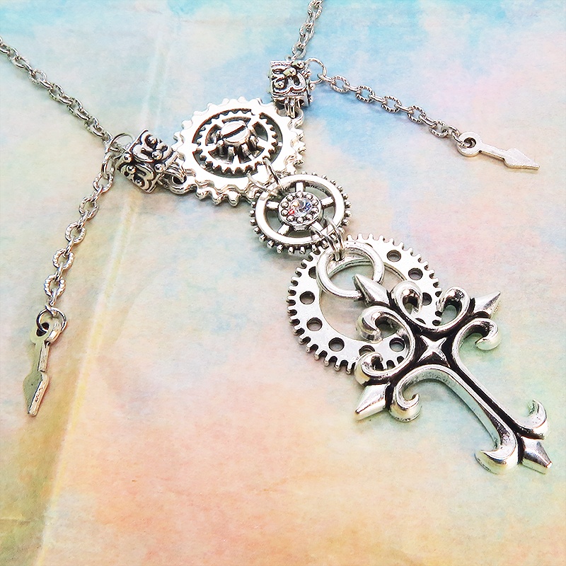アンティークシルバー ゴシックロザリオ(十字架)と歯車を組合せた多層多重スチームパンクネックレス スワロフスキー 長さ調整可