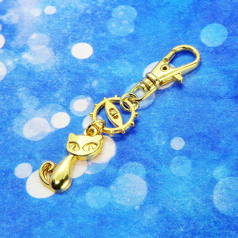 マットゴールドに輝く猫と歯車のシンプルに可愛いファスナーチャーム キーホルダー マスクチャーム