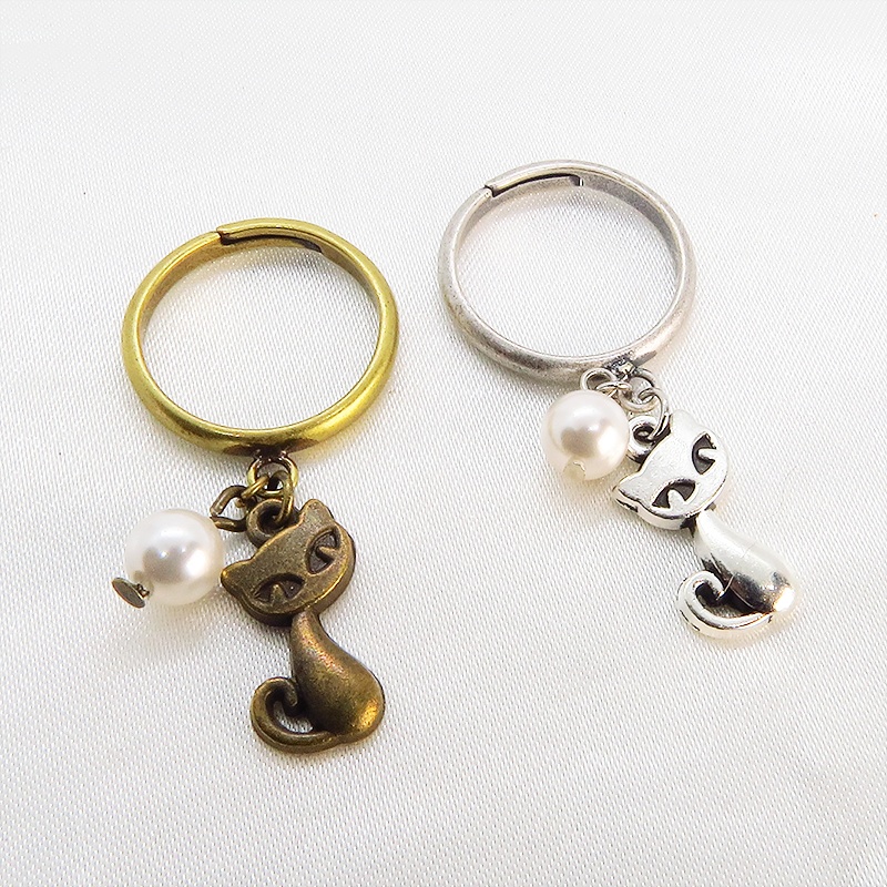 アンティークゴールド 猫とスワロフスキーパールの大人可愛いリング 指輪 フリーサイズ ピンキーリング